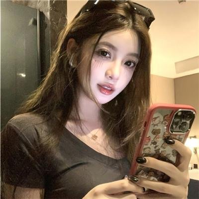 费家有女